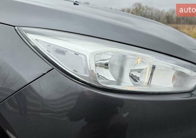 Серый Форд Фокус, объемом двигателя 2 л и пробегом 89 тыс. км за 10999 $, фото 9 на Automoto.ua