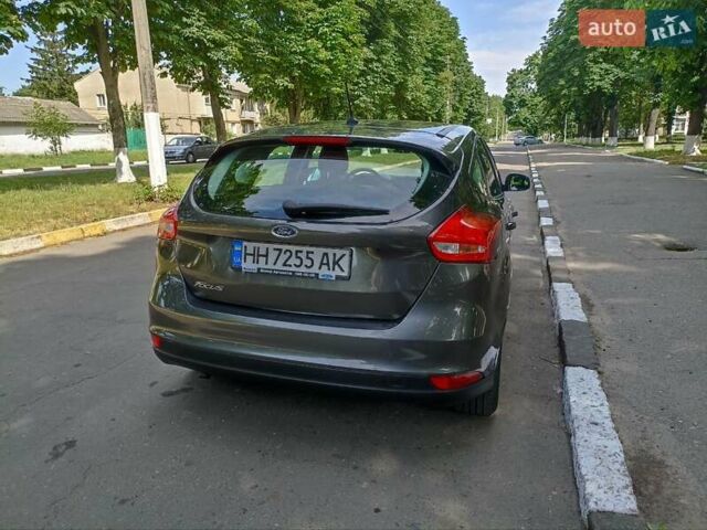 Сірий Форд Фокус, об'ємом двигуна 1.5 л та пробігом 112 тис. км за 11700 $, фото 4 на Automoto.ua