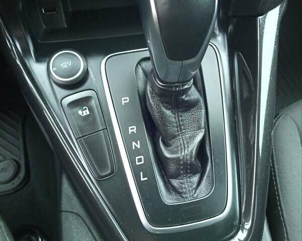 Серый Форд Фокус, объемом двигателя 0 л и пробегом 89 тыс. км за 9700 $, фото 13 на Automoto.ua