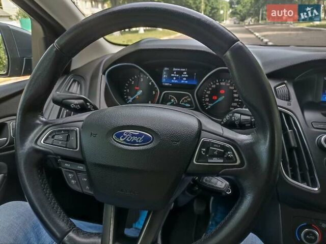 Сірий Форд Фокус, об'ємом двигуна 1.5 л та пробігом 112 тис. км за 11700 $, фото 34 на Automoto.ua