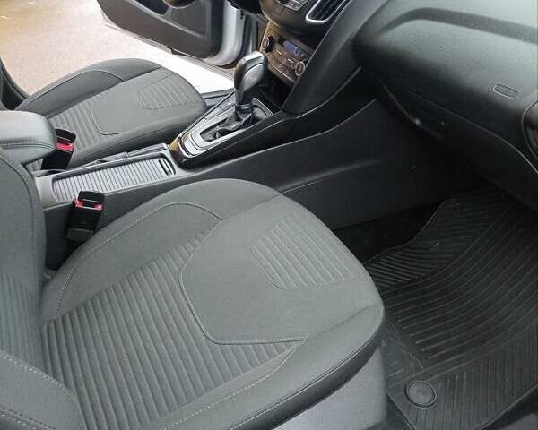 Серый Форд Фокус, объемом двигателя 0 л и пробегом 89 тыс. км за 9700 $, фото 18 на Automoto.ua