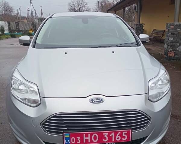 Серый Форд Фокус, объемом двигателя 0 л и пробегом 89 тыс. км за 9700 $, фото 1 на Automoto.ua