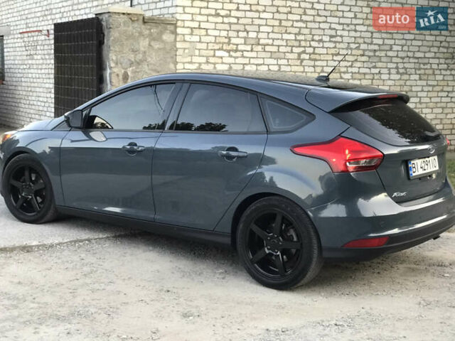 Серый Форд Фокус, объемом двигателя 2 л и пробегом 80 тыс. км за 9500 $, фото 6 на Automoto.ua
