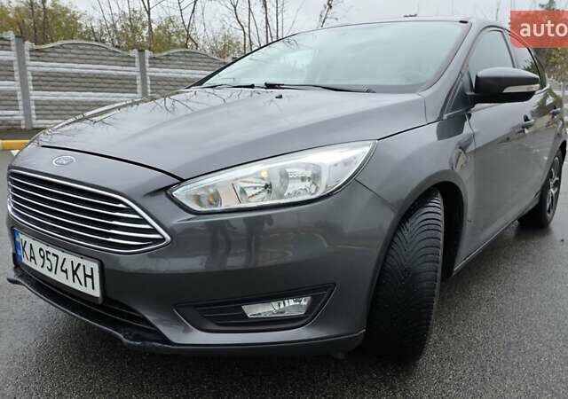 Серый Форд Фокус, объемом двигателя 2 л и пробегом 89 тыс. км за 10999 $, фото 4 на Automoto.ua