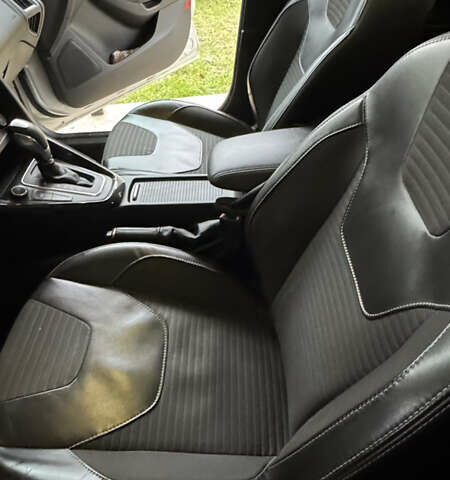 Серый Форд Фокус, объемом двигателя 0 л и пробегом 65 тыс. км за 9900 $, фото 9 на Automoto.ua