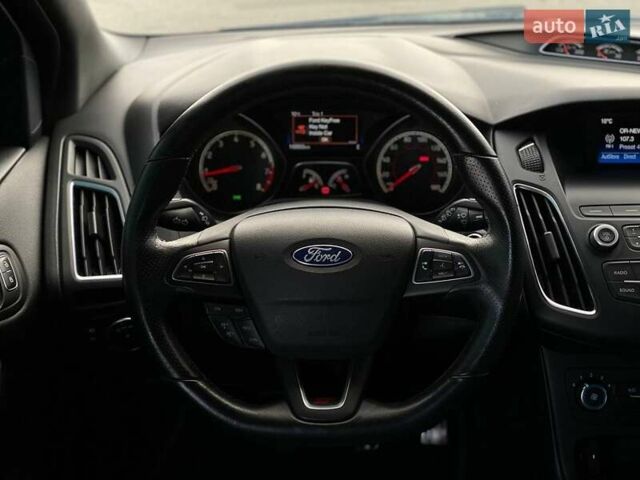 Сірий Форд Фокус, об'ємом двигуна 2 л та пробігом 142 тис. км за 9900 $, фото 20 на Automoto.ua
