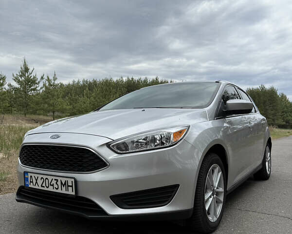 Сірий Форд Фокус, об'ємом двигуна 2 л та пробігом 121 тис. км за 8800 $, фото 6 на Automoto.ua