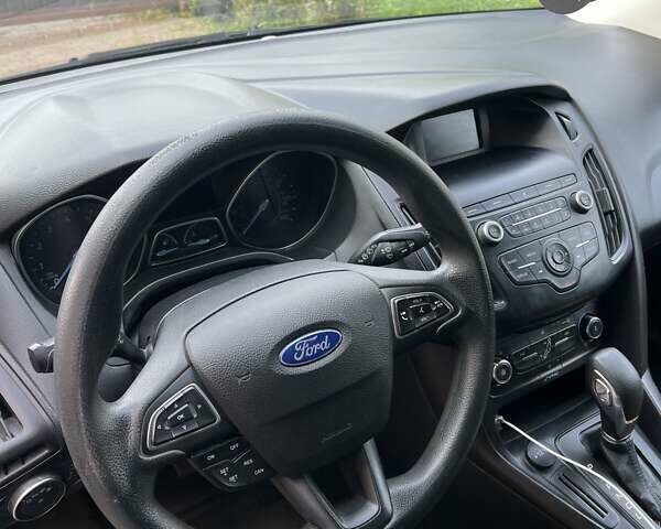 Серый Форд Фокус, объемом двигателя 2.01 л и пробегом 149 тыс. км за 8500 $, фото 6 на Automoto.ua