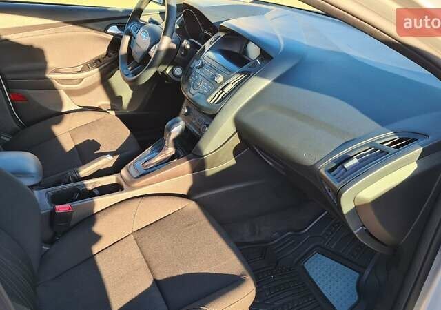 Форд Фокус 2018 у Хмельницькому на Automoto.ua Сірий Форд Фокус, об'ємом двигуна 2 л та пробігом 112 тис. км за 9400 $, фото 11 на Automoto.ua