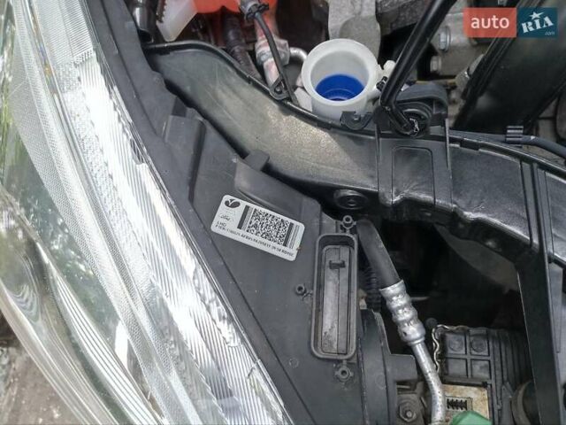 Сірий Форд Фокус, об'ємом двигуна 1.5 л та пробігом 112 тис. км за 11700 $, фото 24 на Automoto.ua