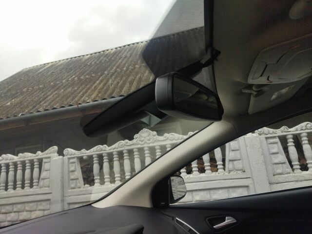 Сірий Форд Фокус, об'ємом двигуна 2 л та пробігом 89 тис. км за 8100 $, фото 12 на Automoto.ua