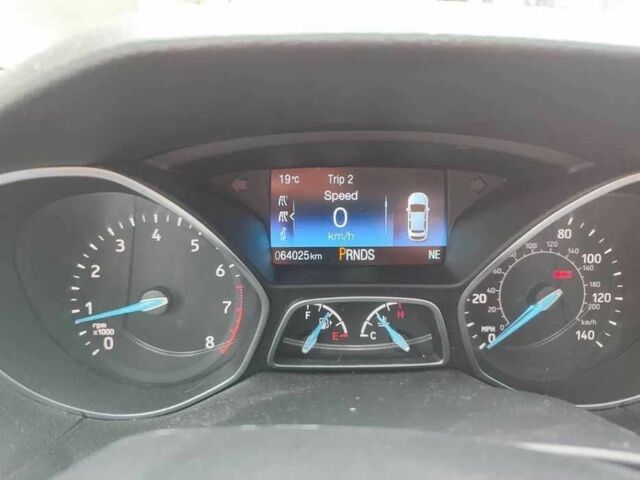 Серый Форд Фокус, объемом двигателя 2 л и пробегом 95 тыс. км за 9000 $, фото 5 на Automoto.ua