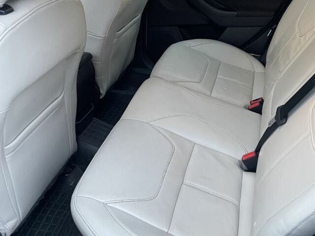 Сірий Форд Фокус, об'ємом двигуна 2 л та пробігом 131 тис. км за 9200 $, фото 8 на Automoto.ua