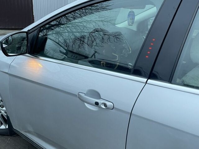 Сірий Форд Фокус, об'ємом двигуна 2 л та пробігом 131 тис. км за 9200 $, фото 4 на Automoto.ua