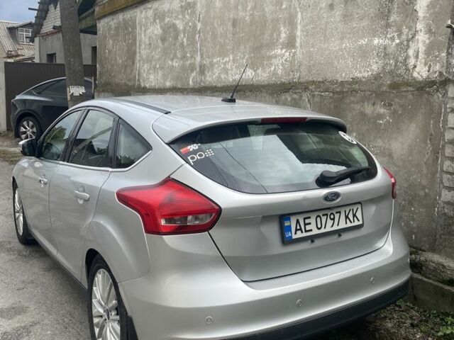 Сірий Форд Фокус, об'ємом двигуна 2 л та пробігом 131 тис. км за 9200 $, фото 13 на Automoto.ua