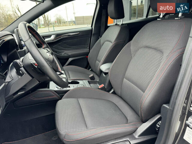 Серый Форд Фокус, объемом двигателя 2 л и пробегом 215 тыс. км за 16034 $, фото 26 на Automoto.ua