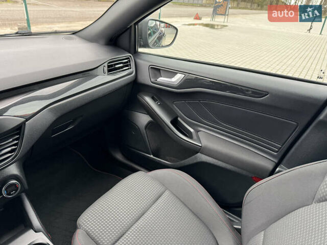 Серый Форд Фокус, объемом двигателя 2 л и пробегом 215 тыс. км за 16034 $, фото 31 на Automoto.ua