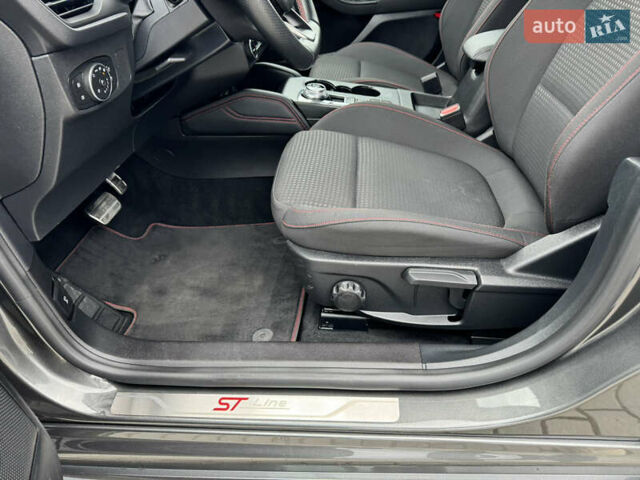 Серый Форд Фокус, объемом двигателя 2 л и пробегом 215 тыс. км за 16034 $, фото 25 на Automoto.ua