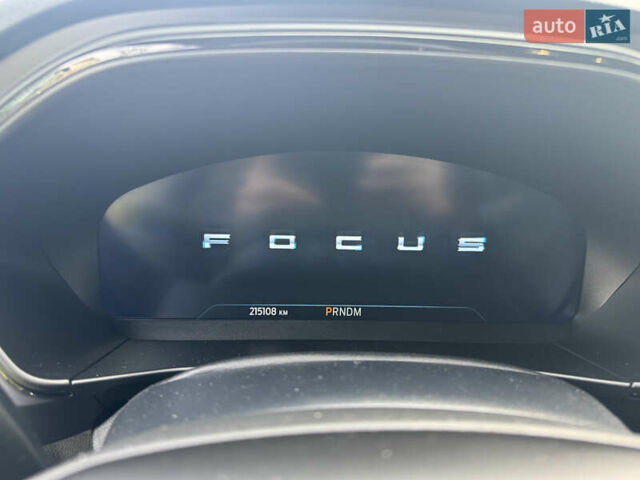 Серый Форд Фокус, объемом двигателя 2 л и пробегом 215 тыс. км за 16950 $, фото 20 на Automoto.ua