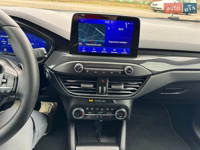 Серый Форд Фокус, объемом двигателя 2 л и пробегом 215 тыс. км за 16034 $, фото 30 на Automoto.ua