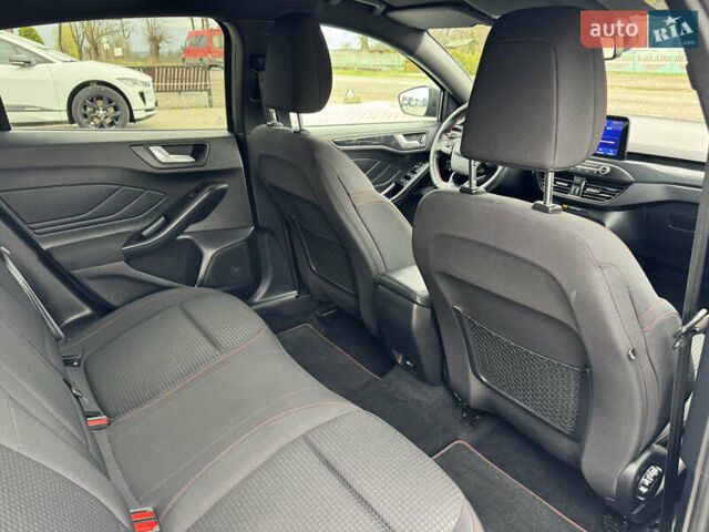 Серый Форд Фокус, объемом двигателя 2 л и пробегом 215 тыс. км за 16034 $, фото 48 на Automoto.ua