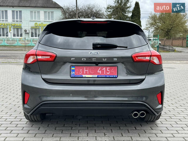 Серый Форд Фокус, объемом двигателя 2 л и пробегом 215 тыс. км за 16034 $, фото 5 на Automoto.ua