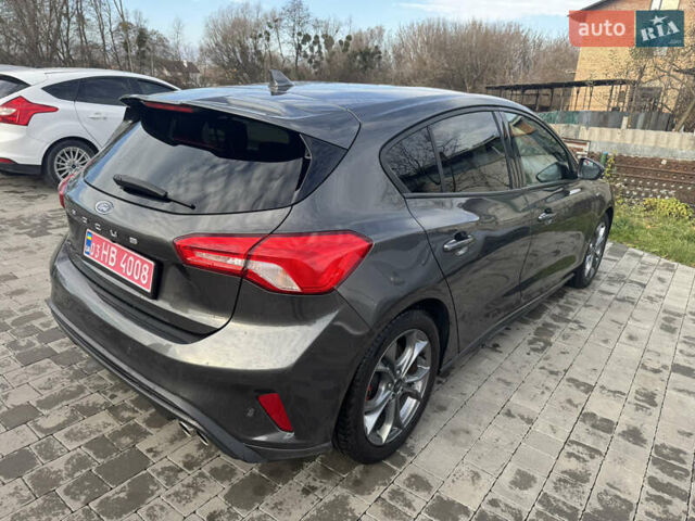 Серый Форд Фокус, объемом двигателя 2 л и пробегом 215 тыс. км за 16950 $, фото 6 на Automoto.ua