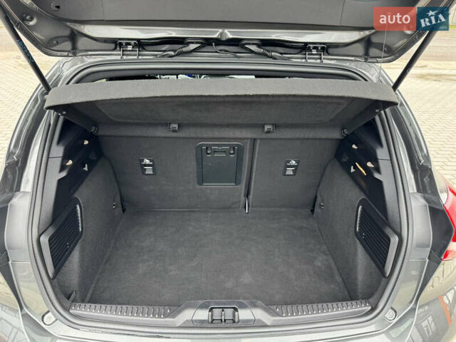 Серый Форд Фокус, объемом двигателя 2 л и пробегом 215 тыс. км за 16034 $, фото 42 на Automoto.ua