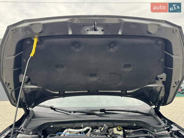 Серый Форд Фокус, объемом двигателя 2 л и пробегом 215 тыс. км за 16034 $, фото 58 на Automoto.ua