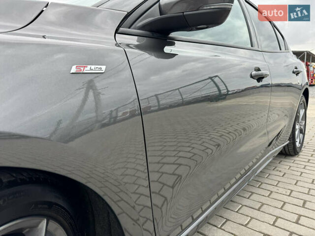 Серый Форд Фокус, объемом двигателя 2 л и пробегом 215 тыс. км за 16034 $, фото 18 на Automoto.ua