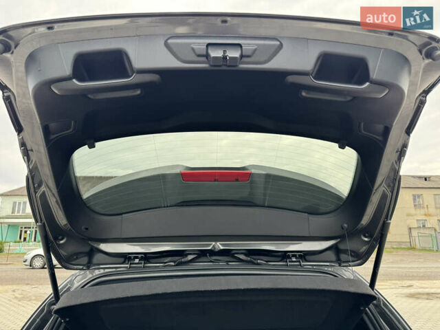 Серый Форд Фокус, объемом двигателя 2 л и пробегом 215 тыс. км за 16034 $, фото 43 на Automoto.ua