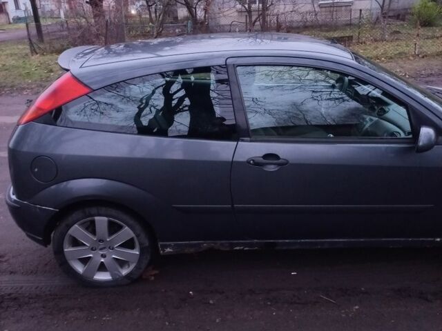 Серый Форд Фокус, объемом двигателя 1.8 л и пробегом 214 тыс. км за 2300 $, фото 6 на Automoto.ua