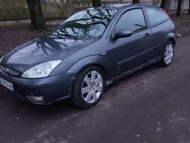 Серый Форд Фокус, объемом двигателя 1.8 л и пробегом 214 тыс. км за 2300 $, фото 1 на Automoto.ua