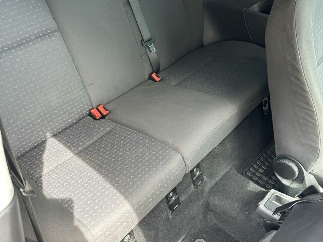 Серый Форд Фокус, объемом двигателя 1.8 л и пробегом 280 тыс. км за 3000 $, фото 8 на Automoto.ua