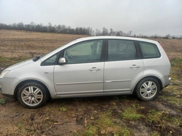 Серый Форд Фокус, объемом двигателя 1.6 л и пробегом 150 тыс. км за 4500 $, фото 3 на Automoto.ua