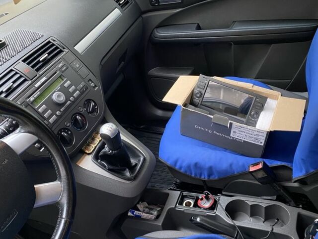 Серый Форд Фокус, объемом двигателя 1.6 л и пробегом 2 тыс. км за 4000 $, фото 7 на Automoto.ua