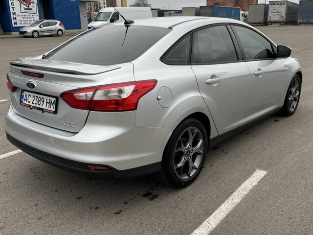 Серый Форд Фокус, объемом двигателя 2 л и пробегом 290 тыс. км за 7400 $, фото 5 на Automoto.ua