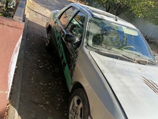 Серый Форд Фокус, объемом двигателя 0 л и пробегом 126 тыс. км за 456 $, фото 1 на Automoto.ua