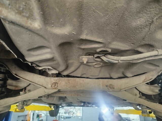 Серый Форд Фокус, объемом двигателя 2 л и пробегом 220 тыс. км за 1900 $, фото 8 на Automoto.ua