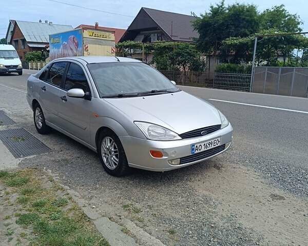 Серый Форд Фокус, объемом двигателя 2 л и пробегом 340 тыс. км за 2800 $, фото 8 на Automoto.ua