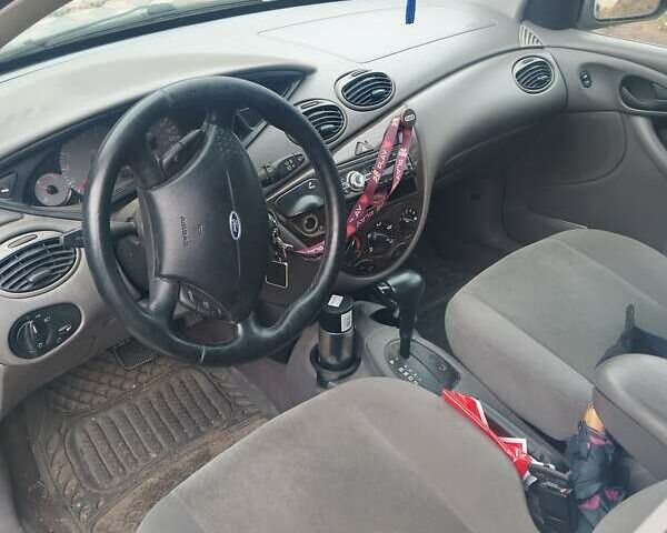 Серый Форд Фокус, объемом двигателя 2 л и пробегом 120 тыс. км за 2600 $, фото 3 на Automoto.ua