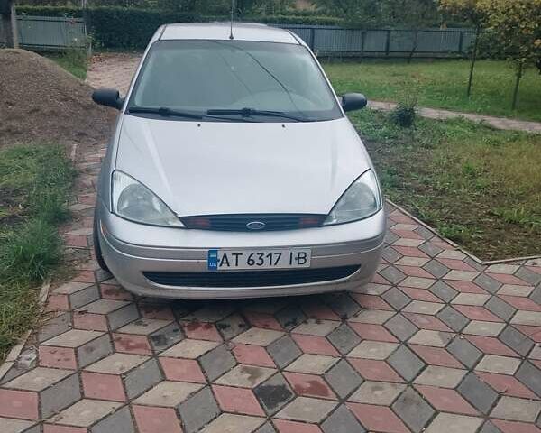 Серый Форд Фокус, объемом двигателя 2 л и пробегом 120 тыс. км за 2600 $, фото 1 на Automoto.ua