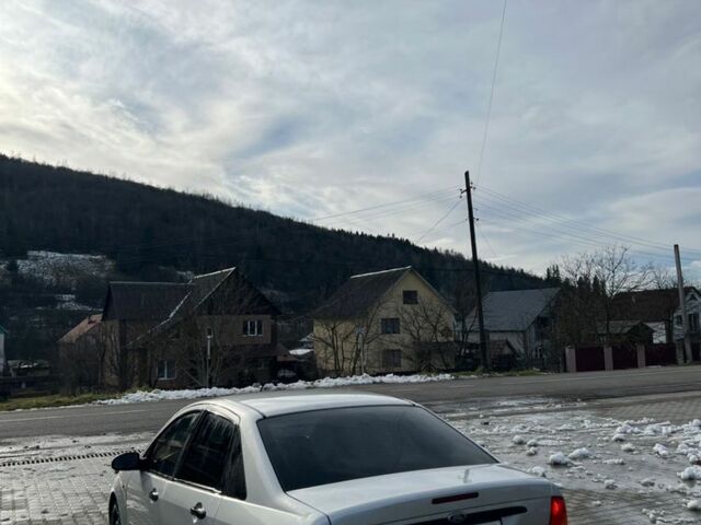 Серый Форд Фокус, объемом двигателя 1.6 л и пробегом 170 тыс. км за 1700 $, фото 7 на Automoto.ua