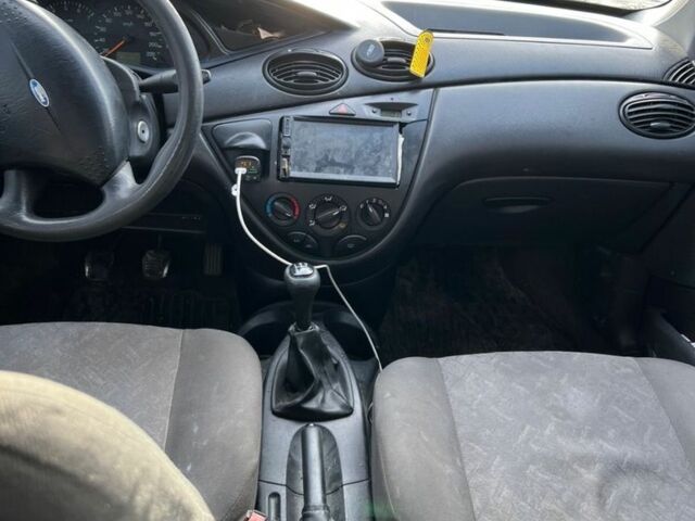 Серый Форд Фокус, объемом двигателя 1.6 л и пробегом 170 тыс. км за 1700 $, фото 8 на Automoto.ua