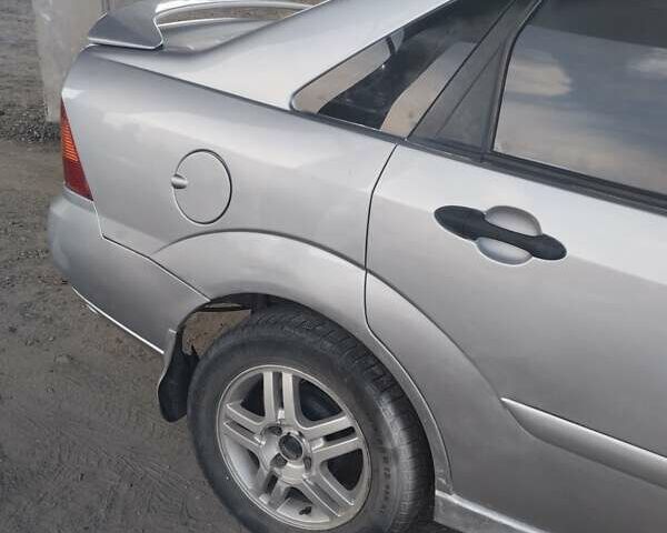 Серый Форд Фокус, объемом двигателя 1.99 л и пробегом 350 тыс. км за 3000 $, фото 3 на Automoto.ua