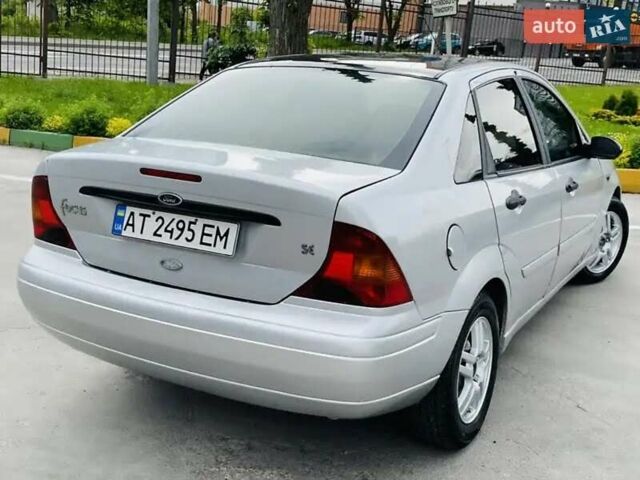 Форд Фокус 2002 в Ивано-Франковске на Automoto.ua Серый Форд Фокус, объемом двигателя 2 л и пробегом 148 тыс. км за 2650 $, фото 6 на Automoto.ua