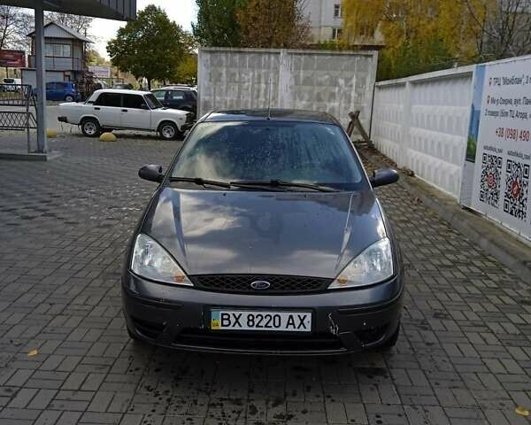 Форд Фокус 2002 в Хмельницком на Automoto.ua Серый Форд Фокус, объемом двигателя 1.8 л и пробегом 198 тыс. км за 2100 $, фото 1 на Automoto.ua