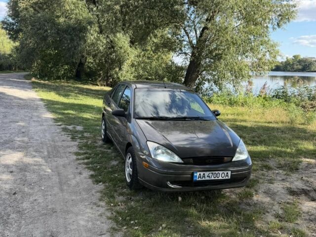 Сірий Форд Фокус, об'ємом двигуна 2 л та пробігом 190 тис. км за 1998 $, фото 1 на Automoto.ua