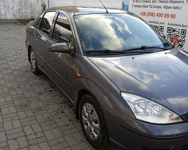 Форд Фокус 2002 в Хмельницком на Automoto.ua Серый Форд Фокус, объемом двигателя 1.8 л и пробегом 198 тыс. км за 2100 $, фото 25 на Automoto.ua