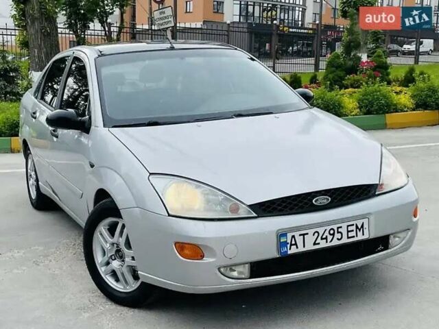Форд Фокус 2002 в Ивано-Франковске на Automoto.ua Серый Форд Фокус, объемом двигателя 2 л и пробегом 148 тыс. км за 2650 $, фото 2 на Automoto.ua